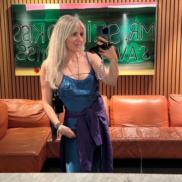 Meet your Posher, Laura - Picture 3 of 8